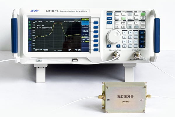 Filter testing by SA9130-TG Spectrum analyzer